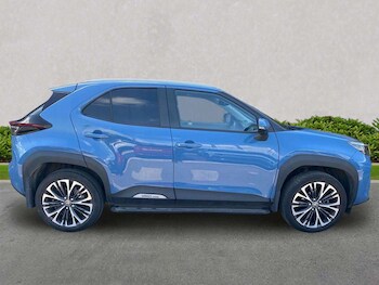 Used Toyota Yaris Cross 2022 for sale - 78614622: Photo