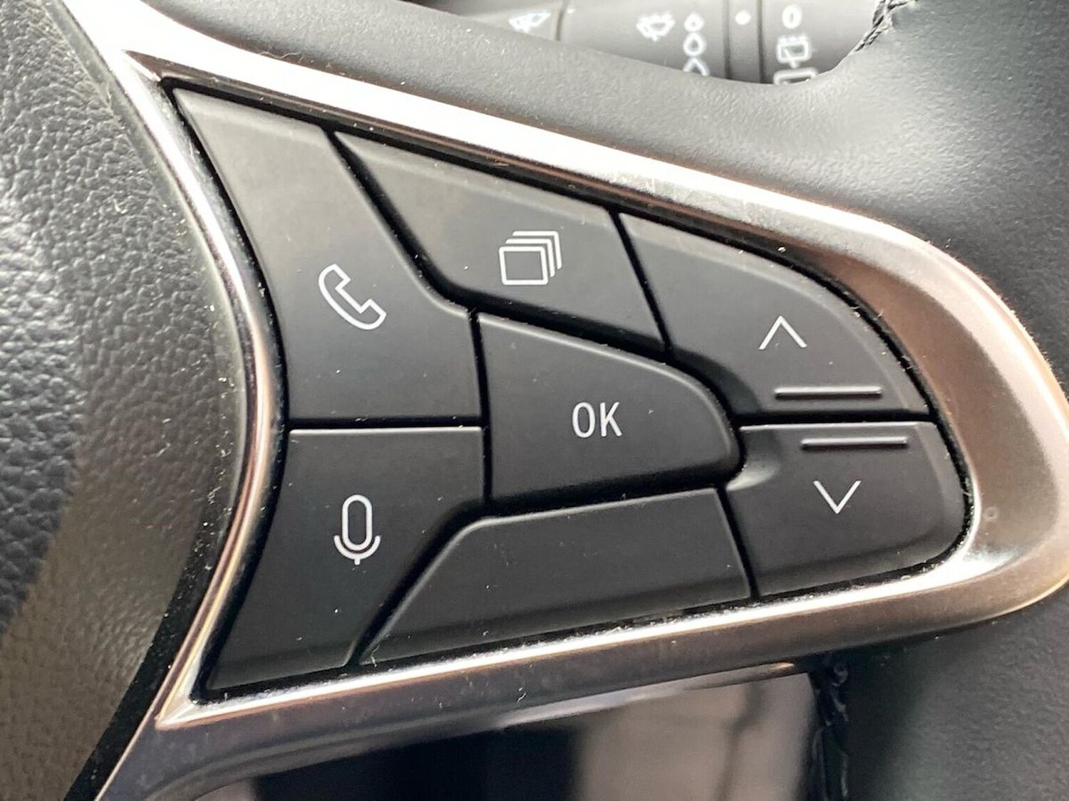 Used Renault Captur 2024 for sale - 78026161: Photo 27