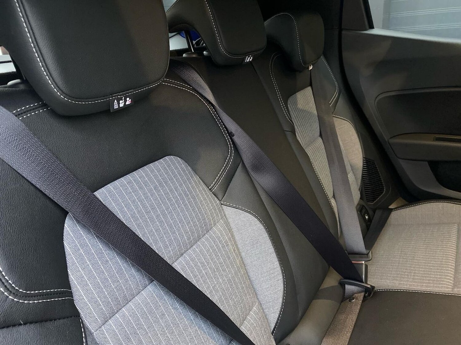 Used Renault Clio 2024 for sale - 77488323: Photo 16