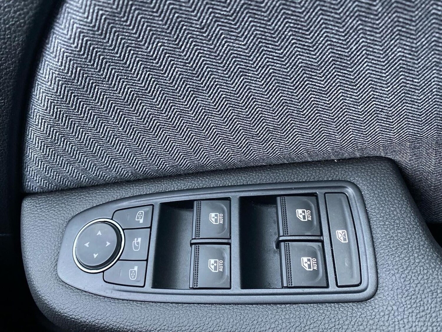 Used Renault Clio 2024 for sale - 77488323: Photo 21