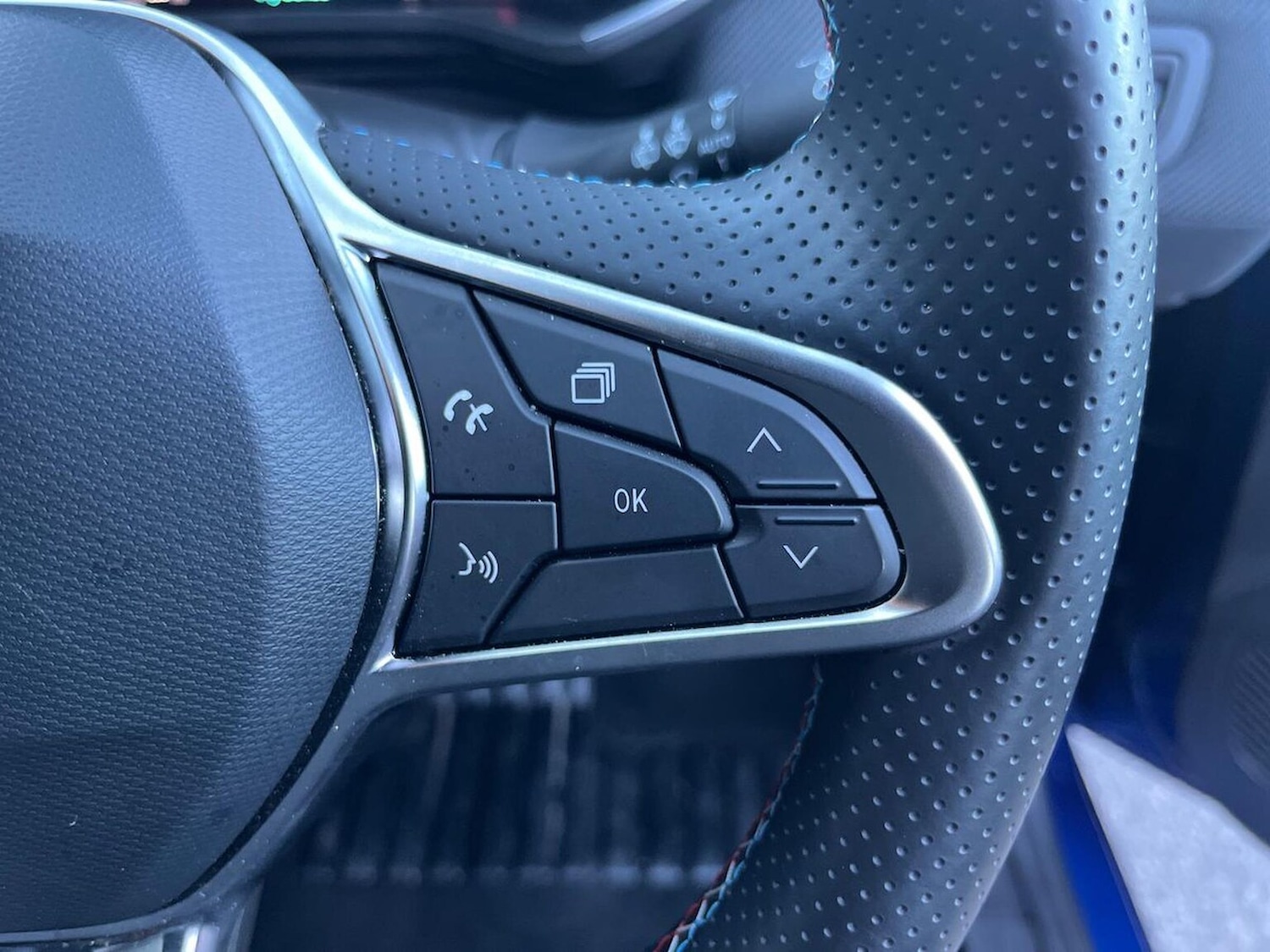 Used Renault Clio 2025 for sale - 77012405: Photo 28