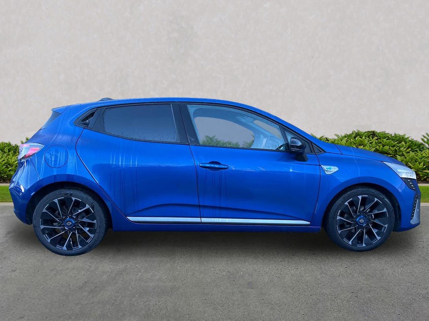 Used Renault Clio 2025 for sale - 77012405: Photo 5