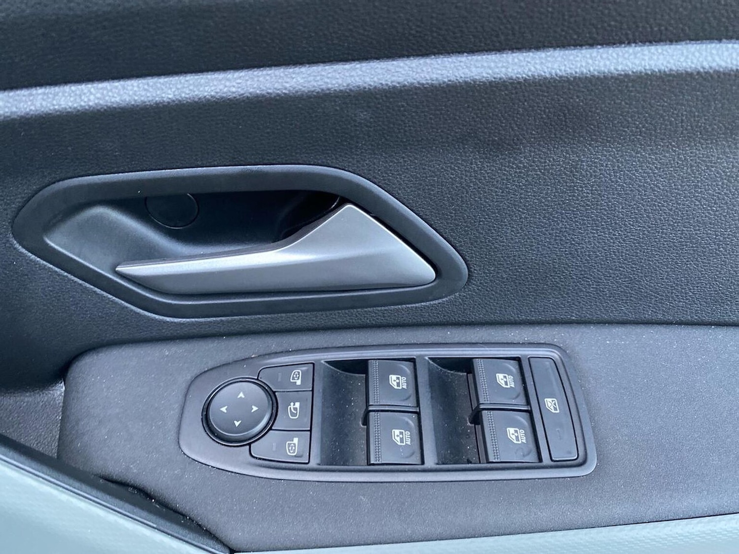 Used Dacia Duster 2025 for sale - 76885054: Photo 21