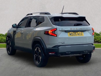 Used Dacia Duster 2025 for sale - 76885054: Photo