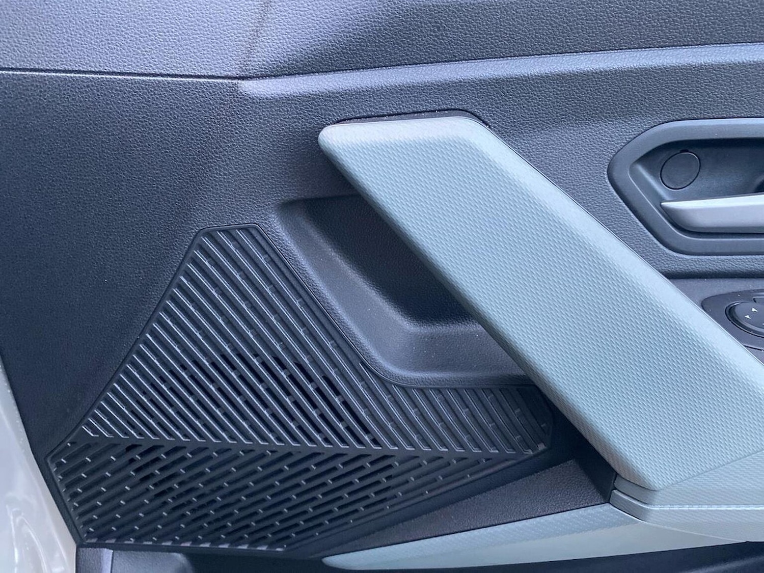 Used Dacia Duster 2025 for sale - 76885054: Photo 31