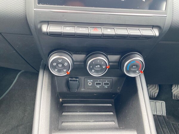 Used Renault Clio 2019 for sale - 76187180: Photo 12