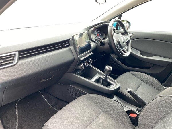 Used Renault Clio 2019 for sale - 76187180: Photo 7