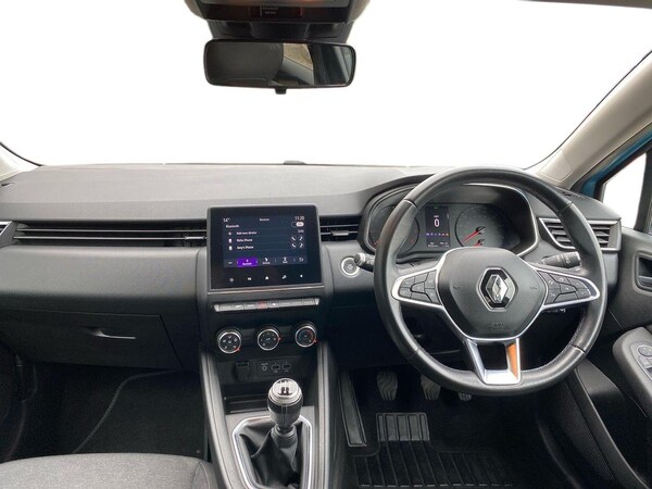 Used Renault Clio 2019 for sale - 76187180: Photo 8