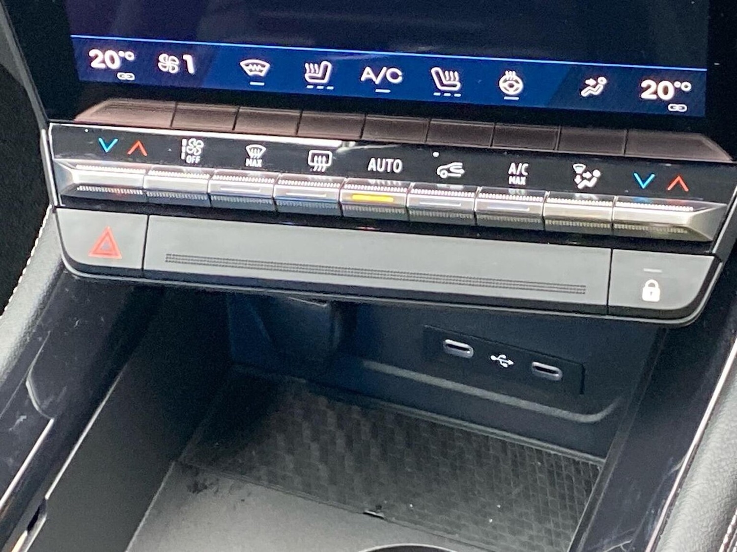 Used Renault Other 2025 for sale - 76770000: Photo 12