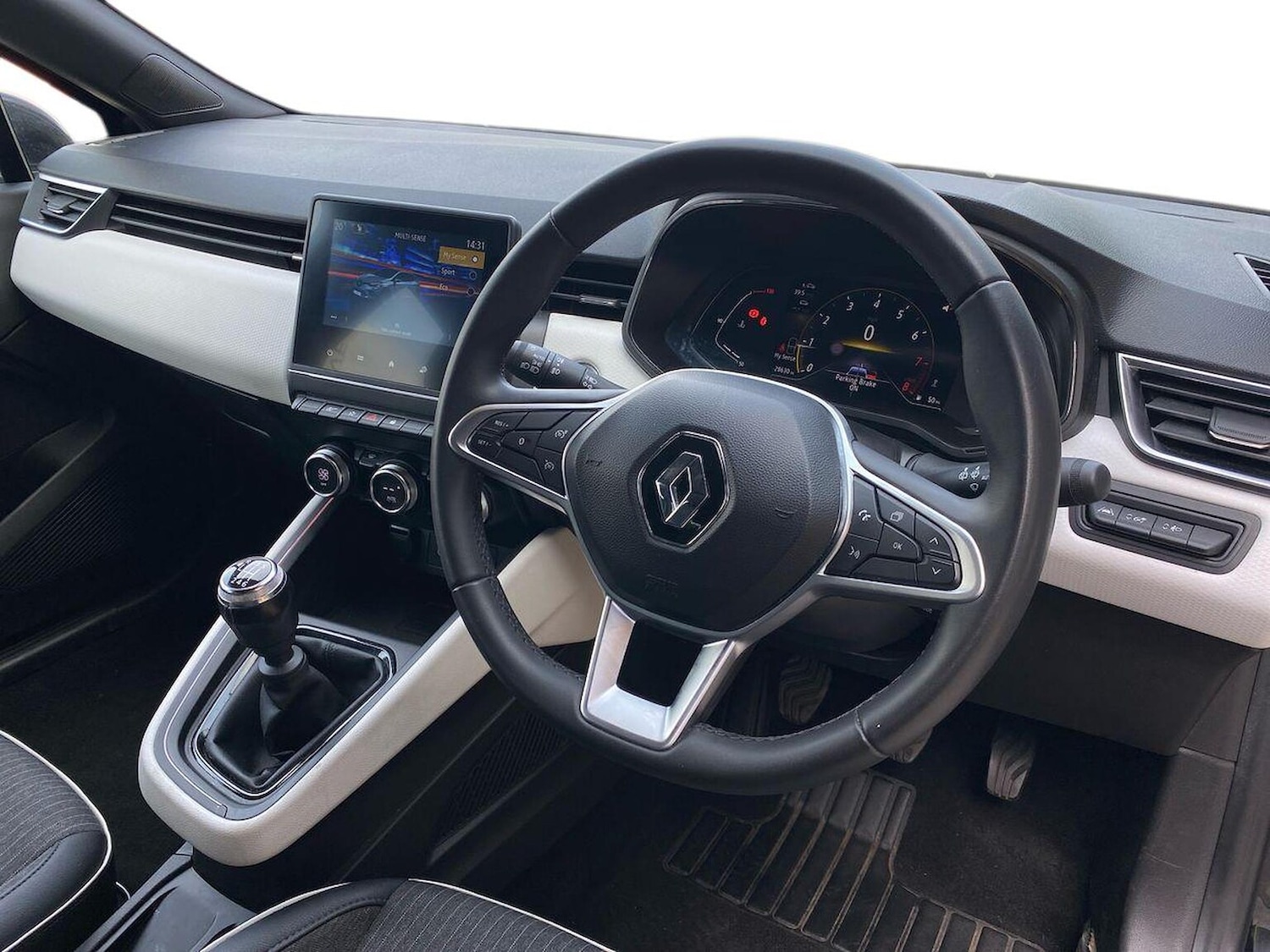 Used Renault Clio 2023 for sale - 76532472: Photo 15