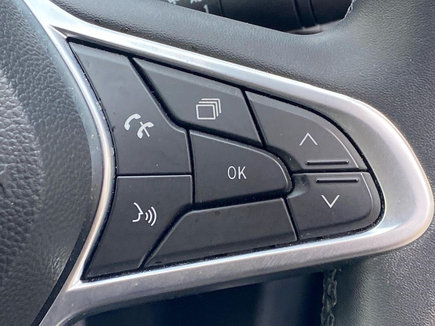 Used Renault Clio 2023 for sale - 76532472: Photo 27