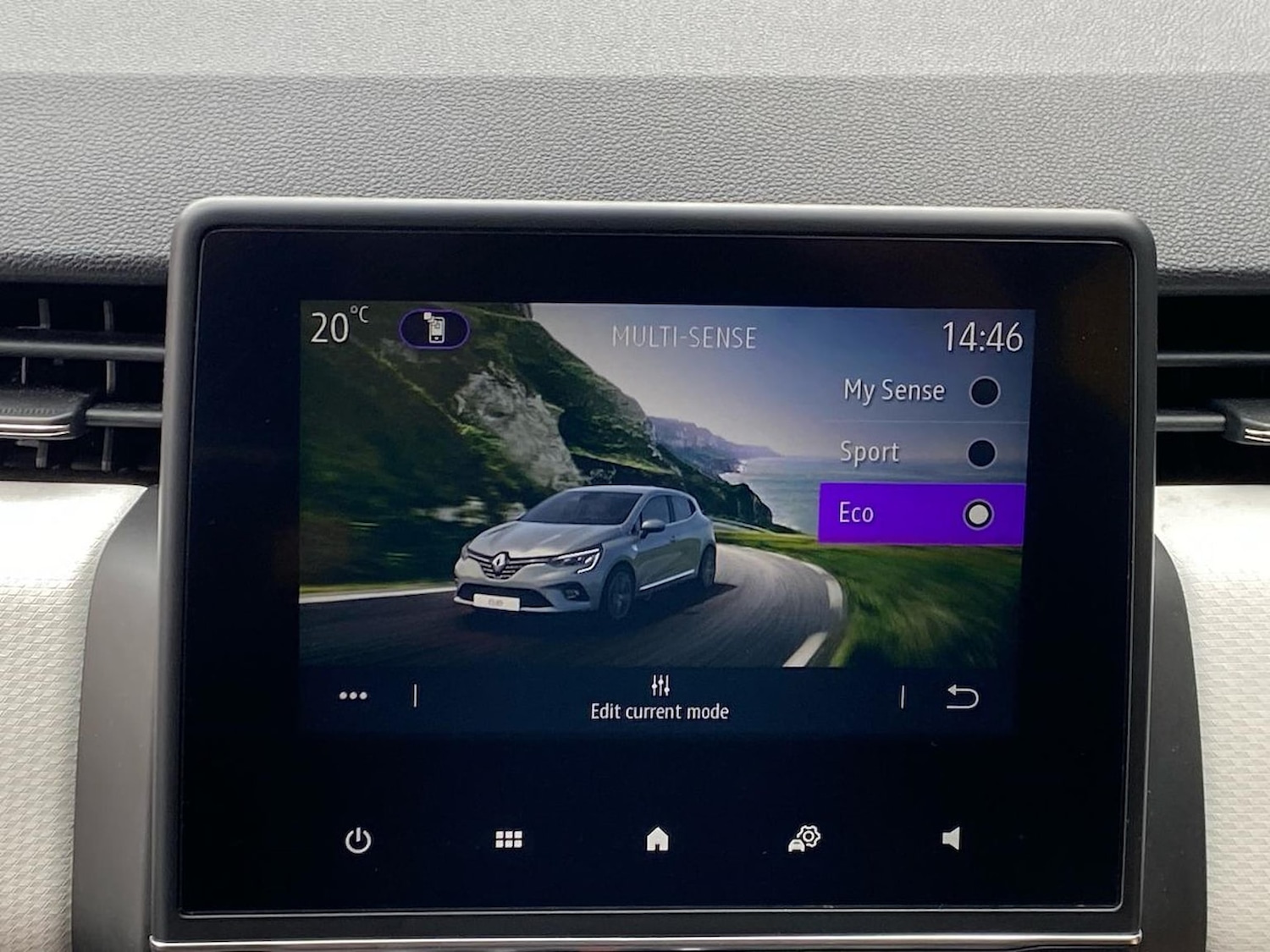 Used Renault Clio 2023 for sale - 76532472: Photo 37