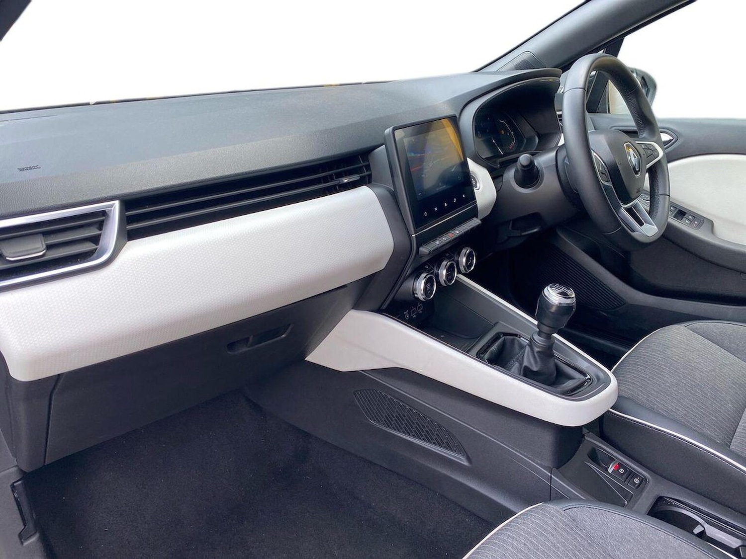 Used Renault Clio 2023 for sale - 76532472: Photo 7