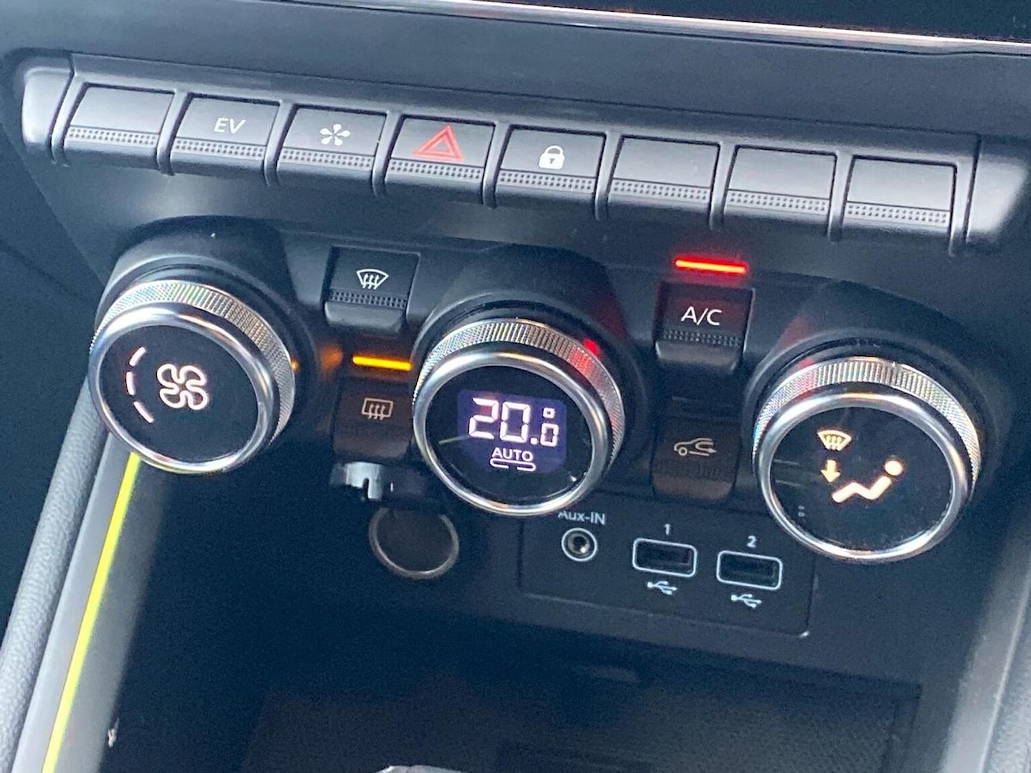 Used Renault Clio 2022 for sale - 76860074: Photo 12