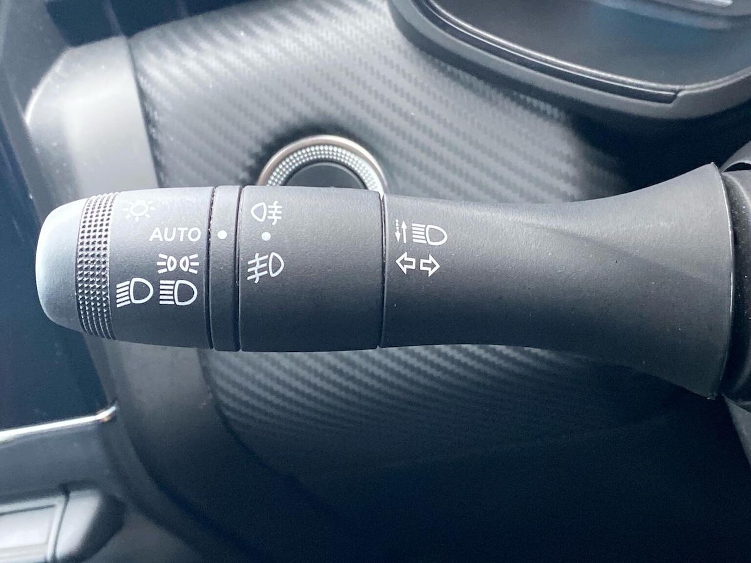 Used Renault Clio 2022 for sale - 76860074: Photo 28