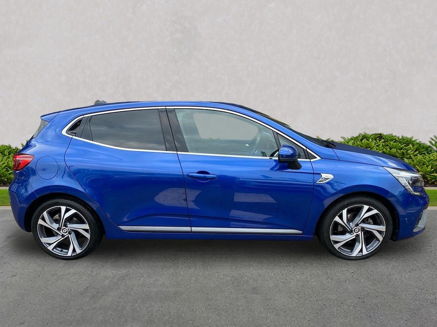 Used Renault Clio 2022 for sale - 76860074: Photo 3