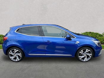 Used Renault Clio 2022 for sale - 76860074: Photo