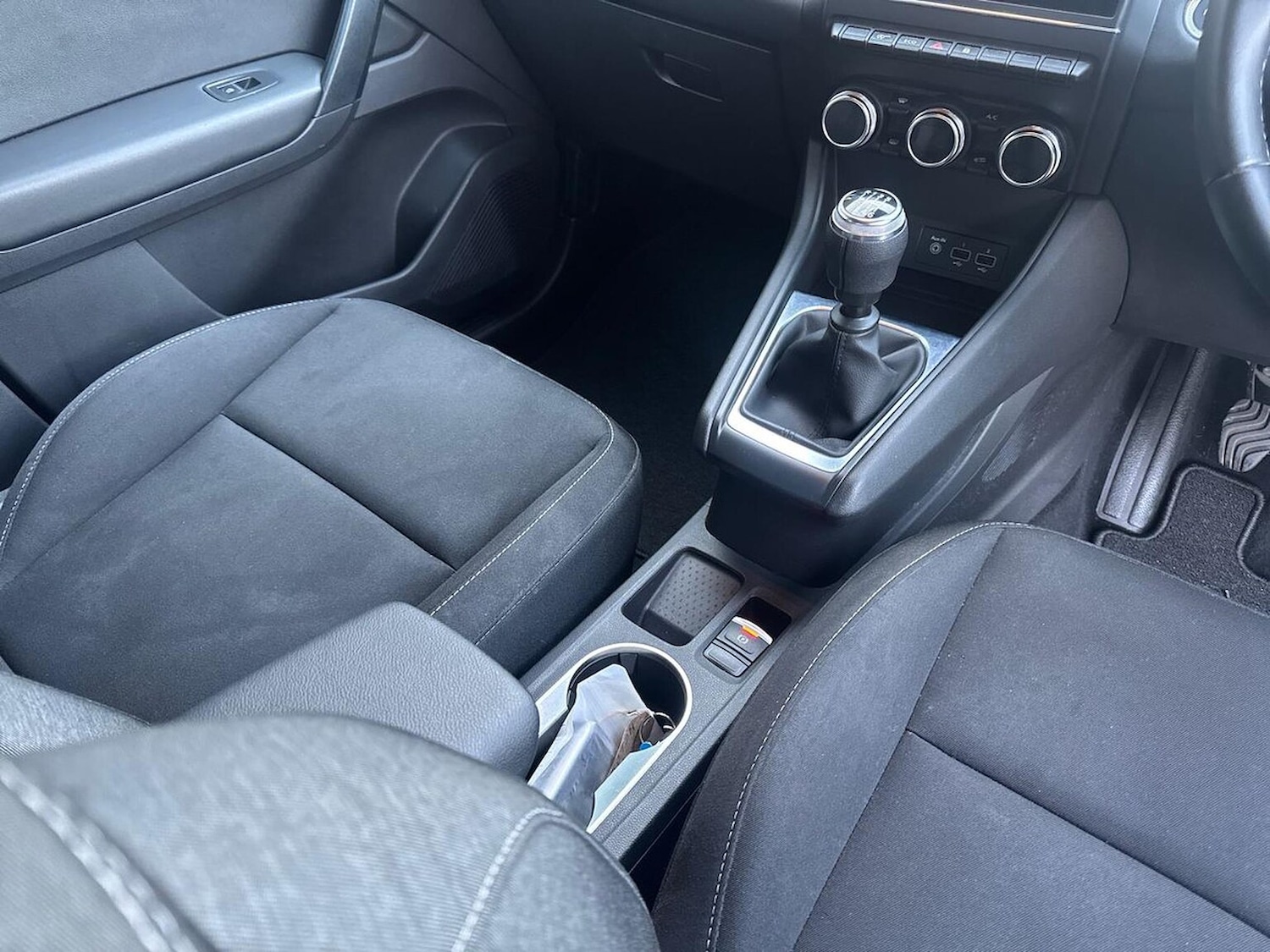 Used Renault Captur 2020 for sale - 76605576: Photo 13