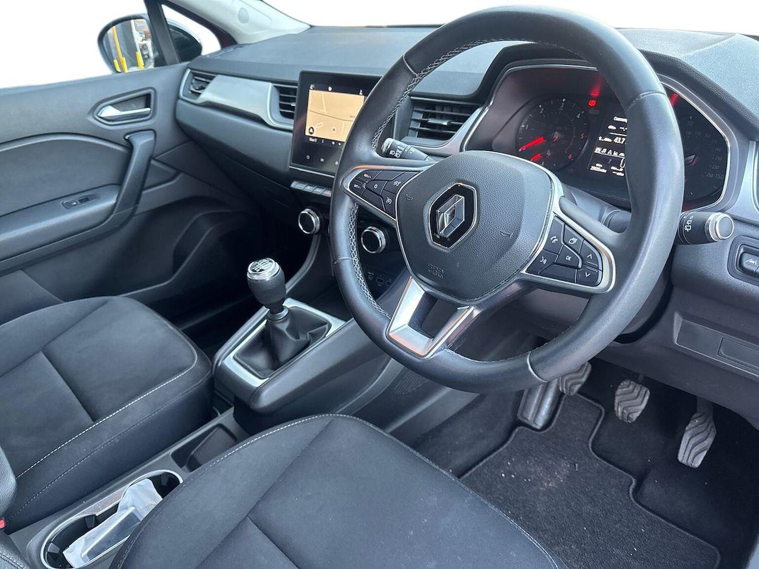 Used Renault Captur 2020 for sale - 76605576: Photo 15