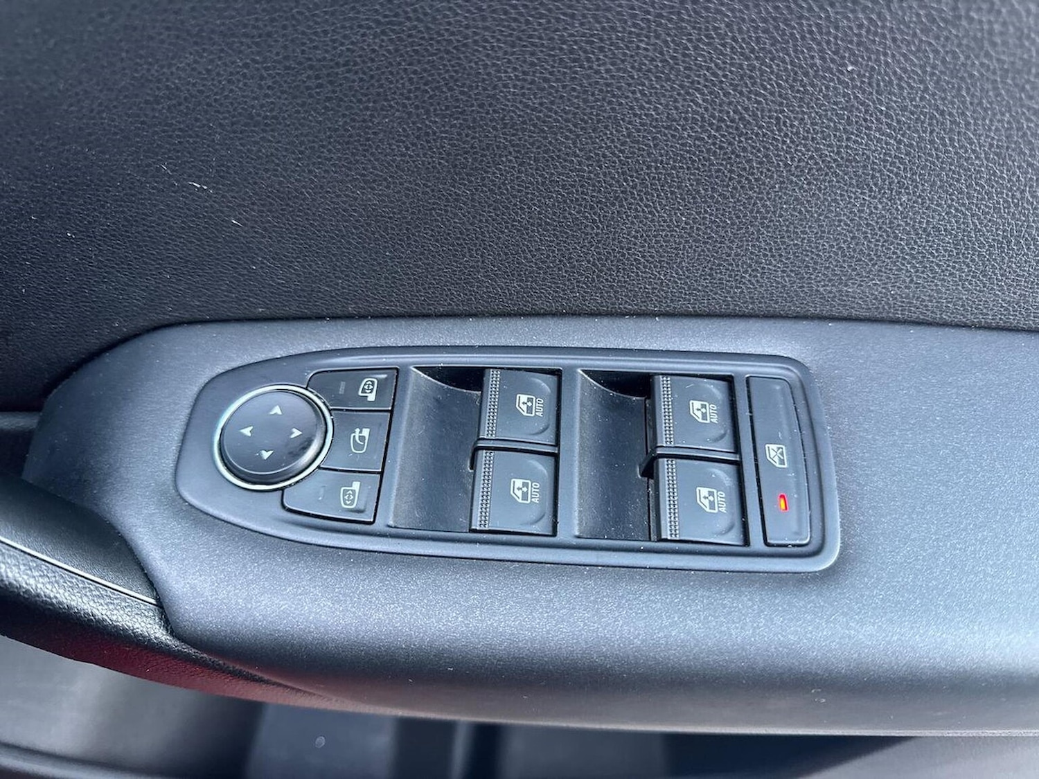 Used Renault Captur 2020 for sale - 76605576: Photo 21