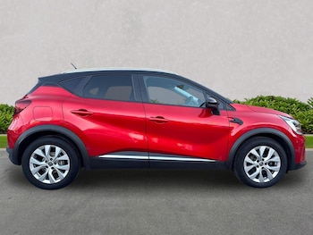 Used Renault Captur 2020 for sale - 76605576: Photo