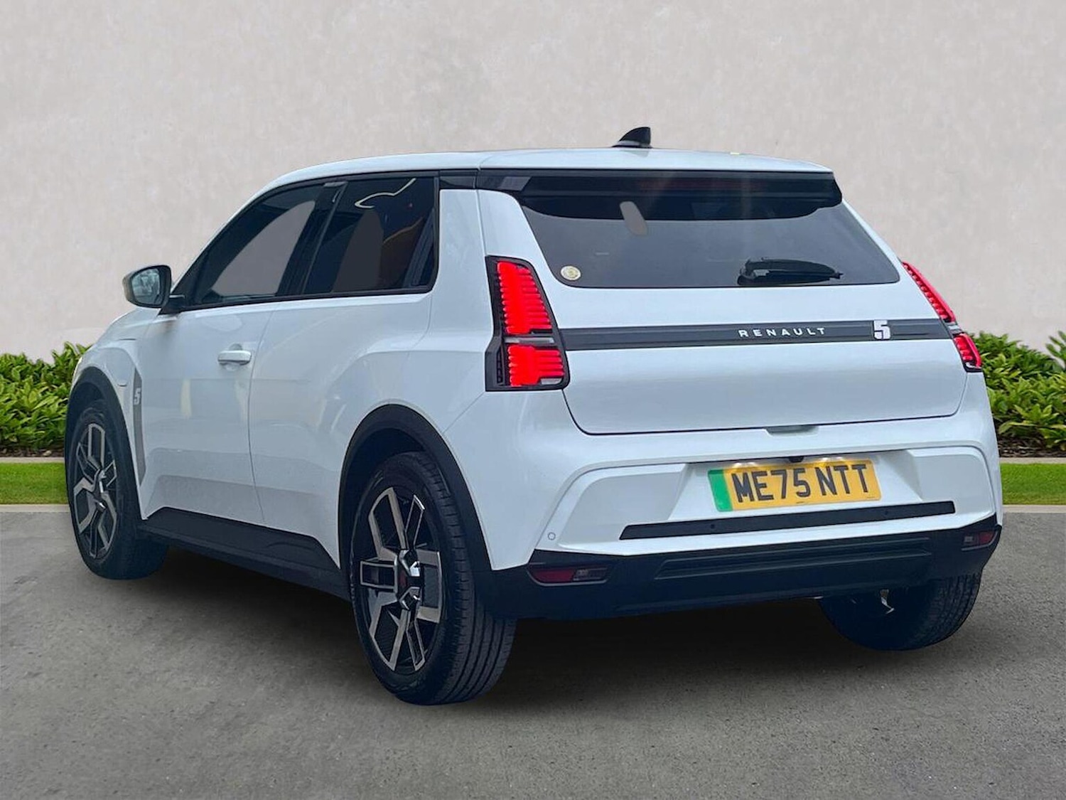 Used Renault 5 2026 for sale - 77962273: Photo 2