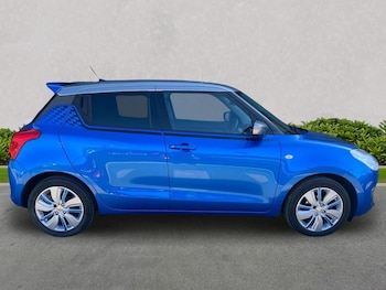 Used Suzuki Swift 2017 for sale - 78480088: Photo