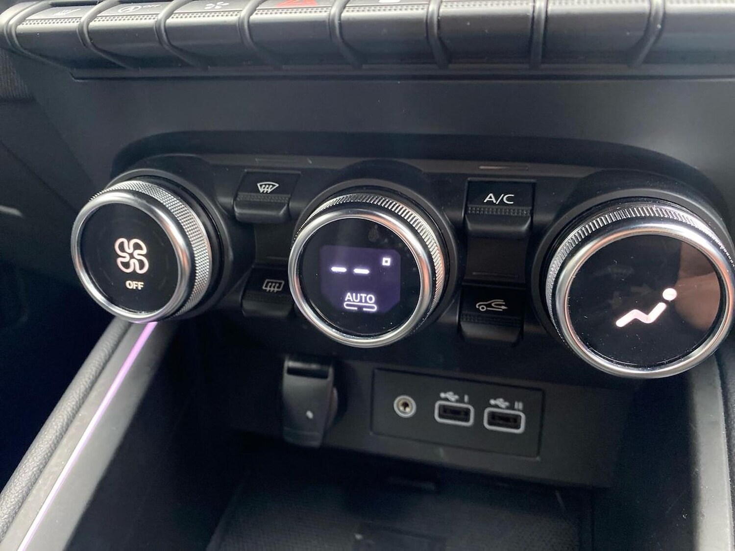 Used Renault Clio 2024 for sale - 76627990: Photo 22