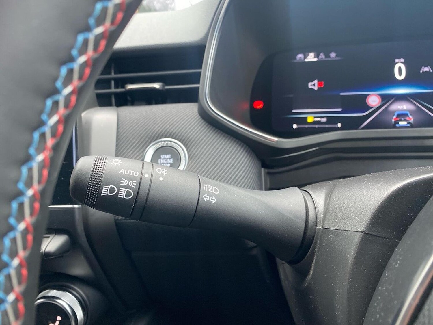 Used Renault Clio 2024 for sale - 76627990: Photo 29