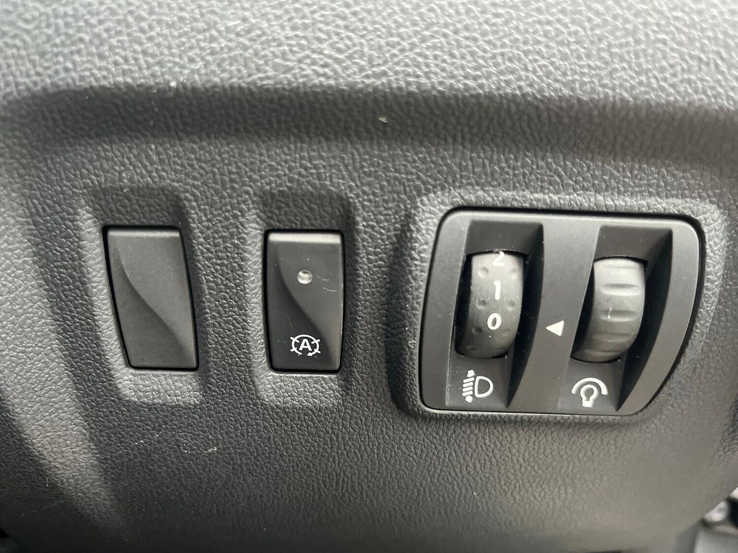 Used Renault Captur 2018 for sale - 78194667: Photo 25