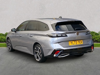 Used Peugeot 308 2024 for sale - 76777300: Photo