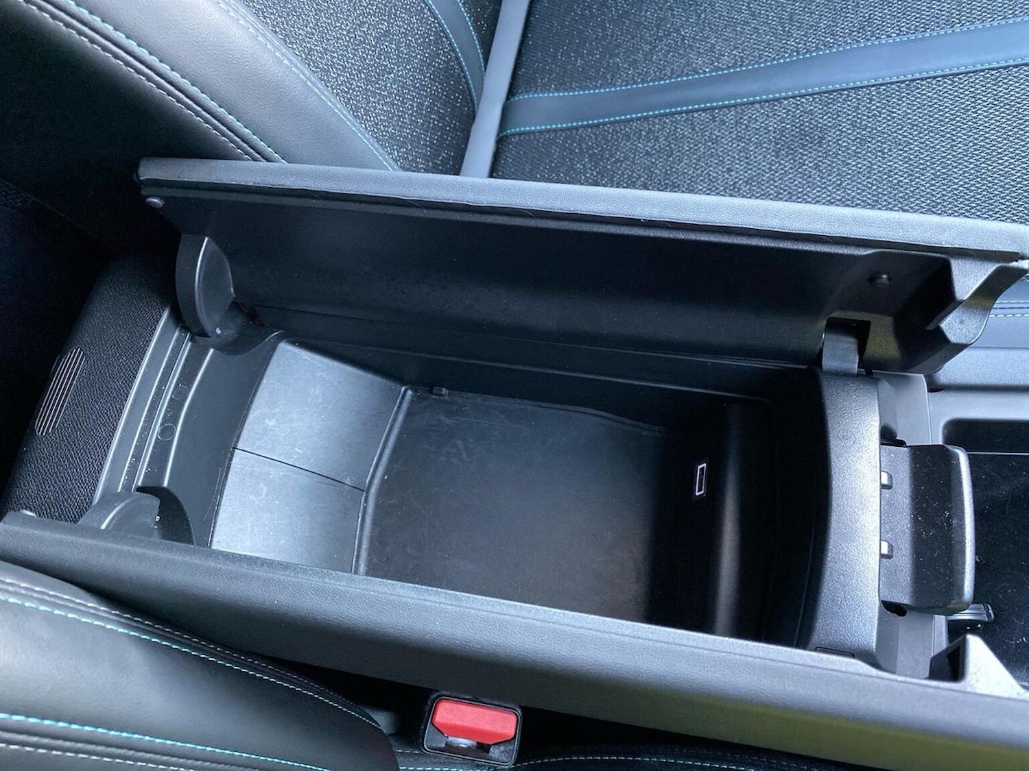 Used Peugeot 308 2024 for sale - 76777300: Photo 46