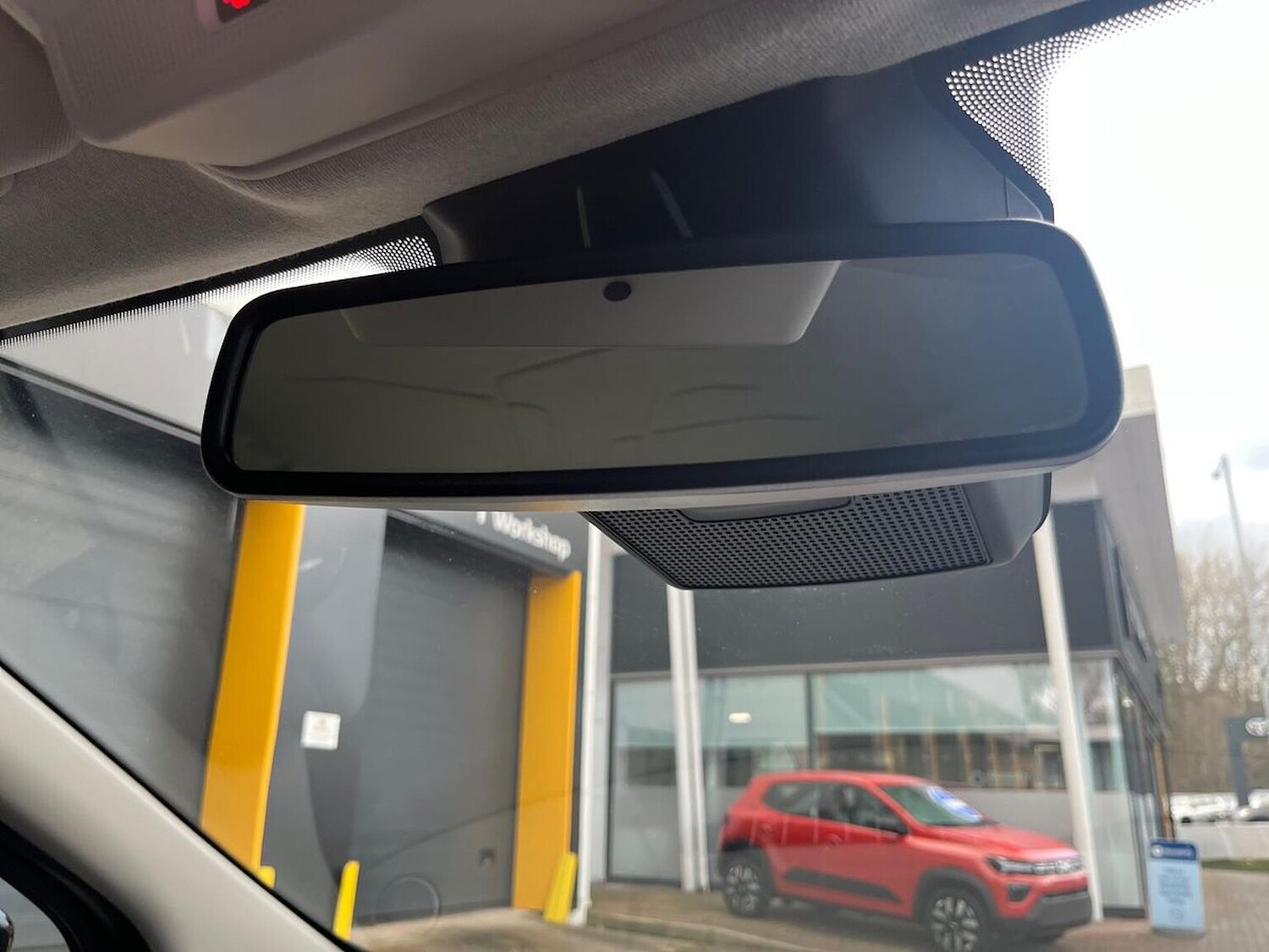 Used Renault Zoe 2022 for sale - 77019486: Photo 16