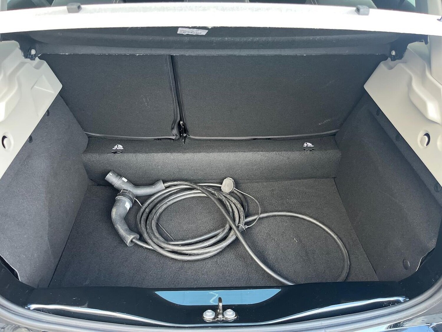 Used Renault Zoe 2022 for sale - 77019486: Photo 19