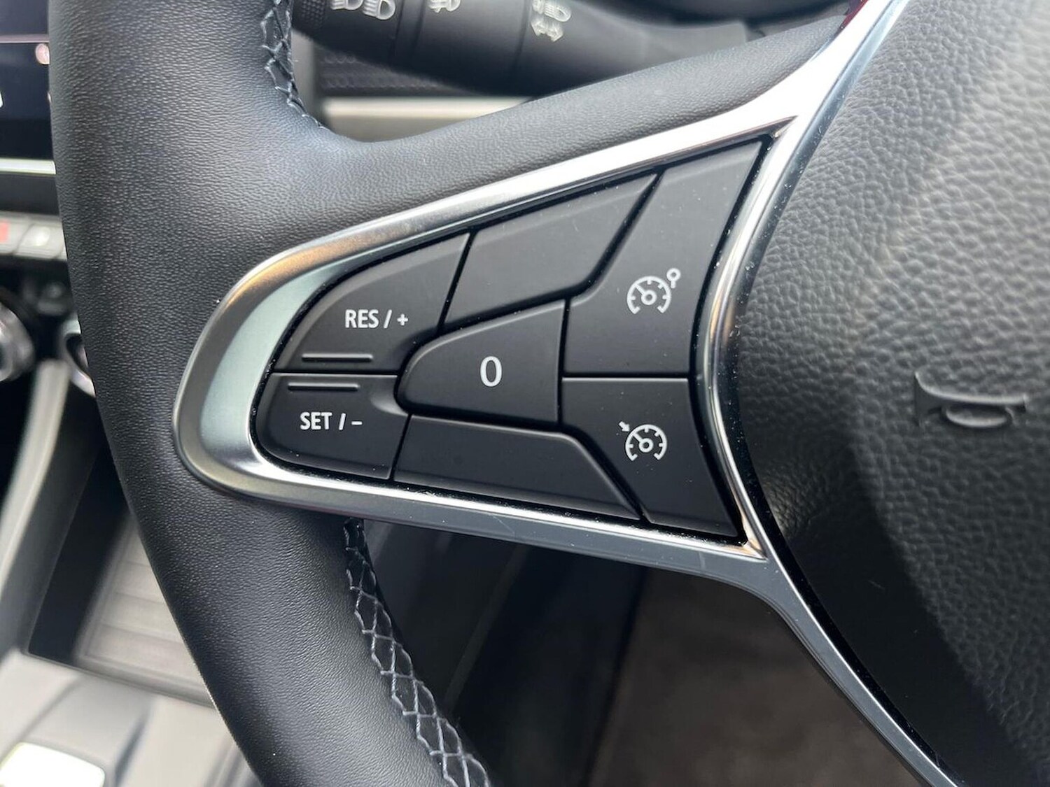 Used Renault Zoe 2022 for sale - 77019486: Photo 29