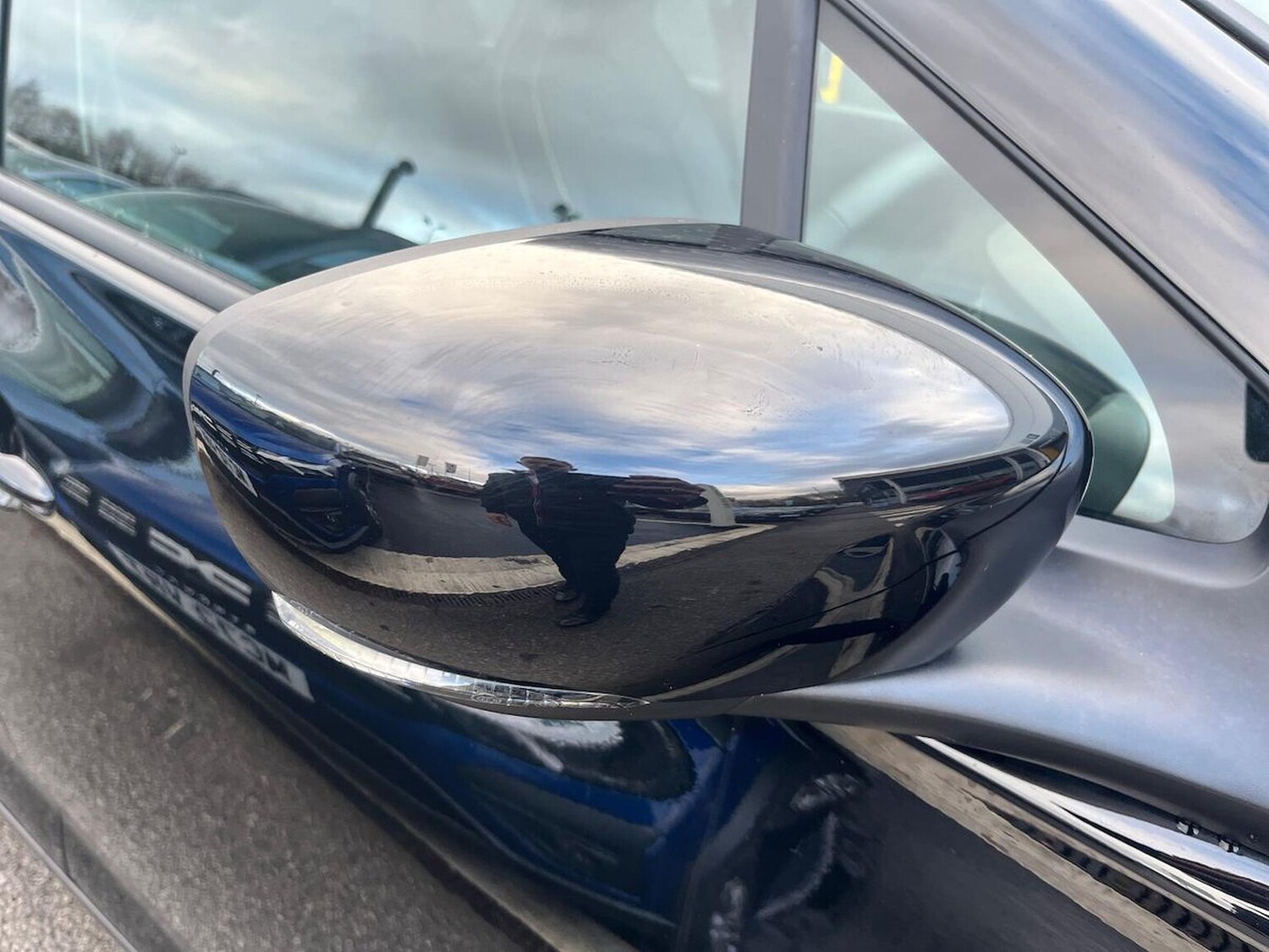 Used Renault Zoe 2022 for sale - 77019486: Photo 40