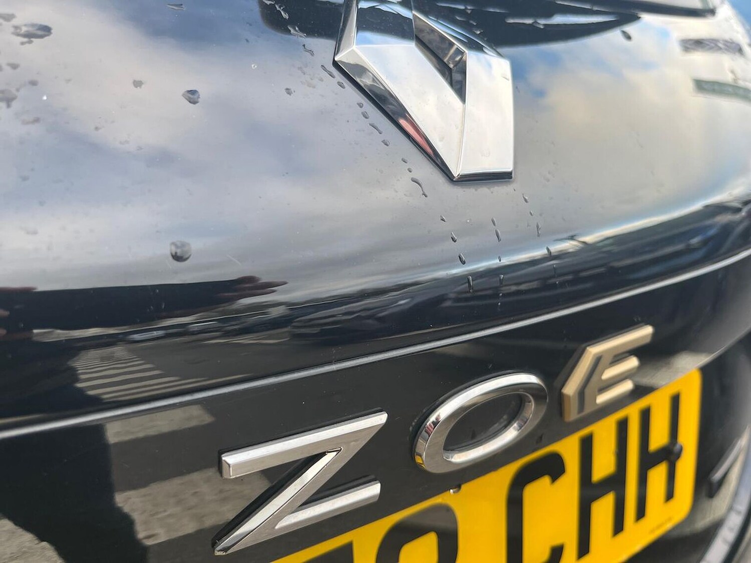 Used Renault Zoe 2022 for sale - 77019486: Photo 42