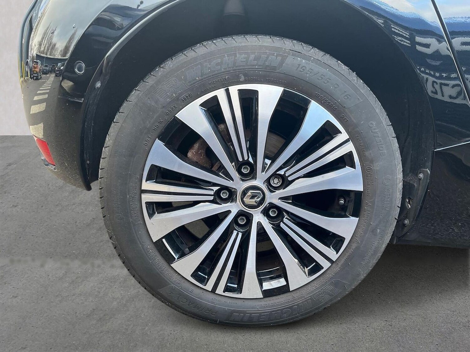 Used Renault Zoe 2022 for sale - 77019486: Photo 8