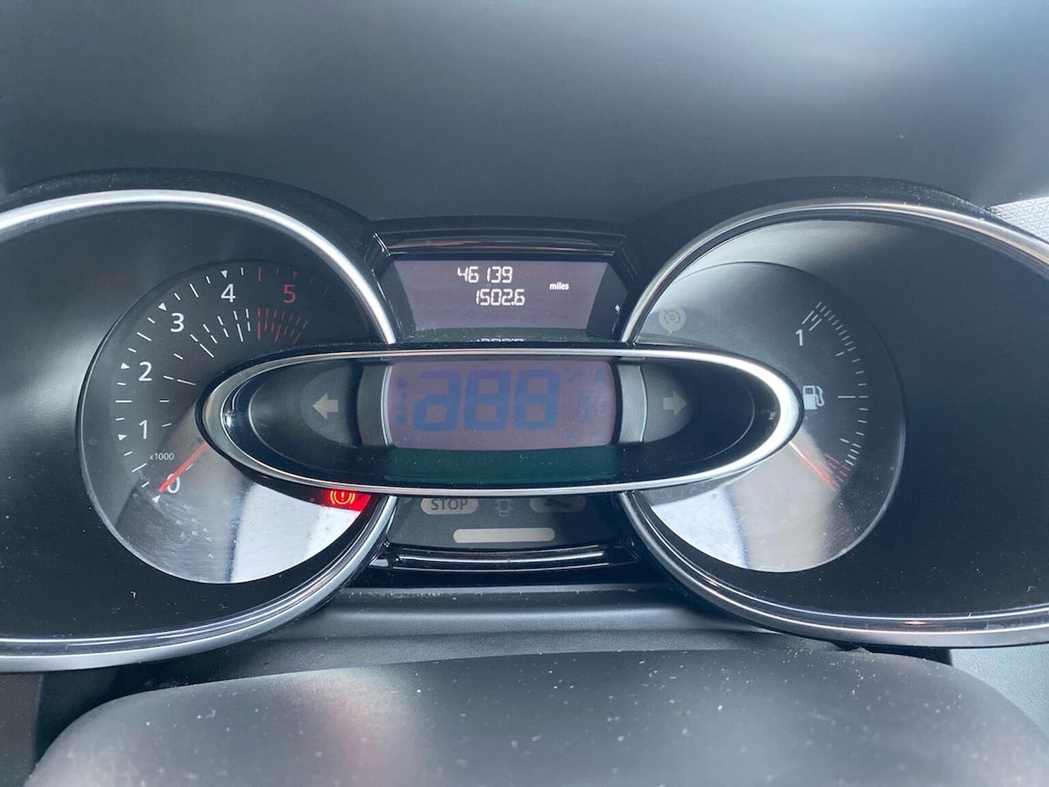 Used Renault Clio 2018 for sale - 77028152: Photo 12