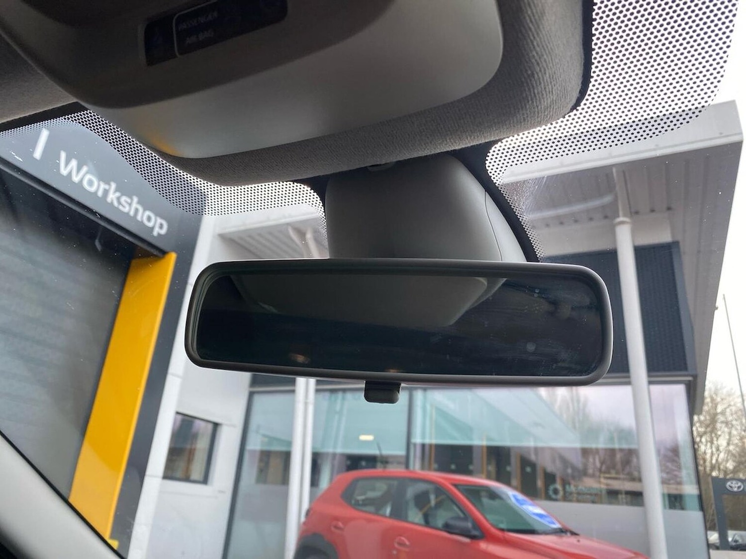 Used Renault Clio 2018 for sale - 77028152: Photo 16