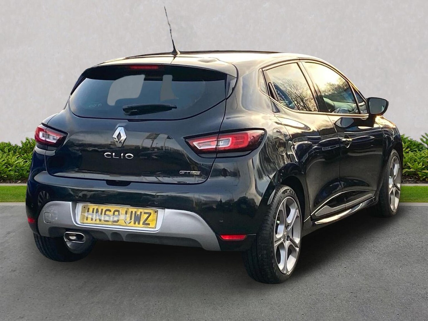 Used Renault Clio 2018 for sale - 77028152: Photo 20
