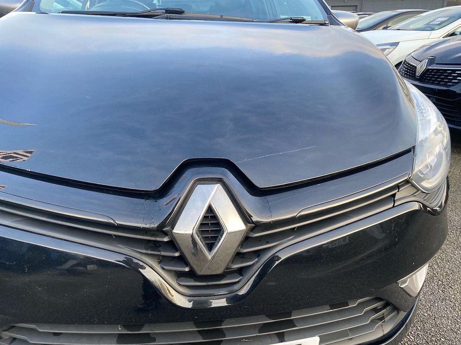 Used Renault Clio 2018 for sale - 77028152: Photo 33