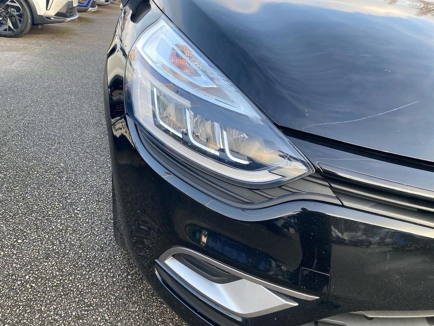 Used Renault Clio 2018 for sale - 77028152: Photo 34