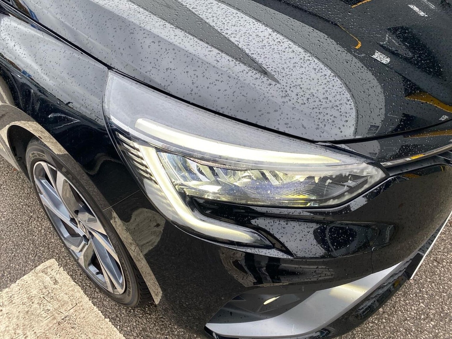 Used Renault Clio 2022 for sale - 76471000: Photo 32