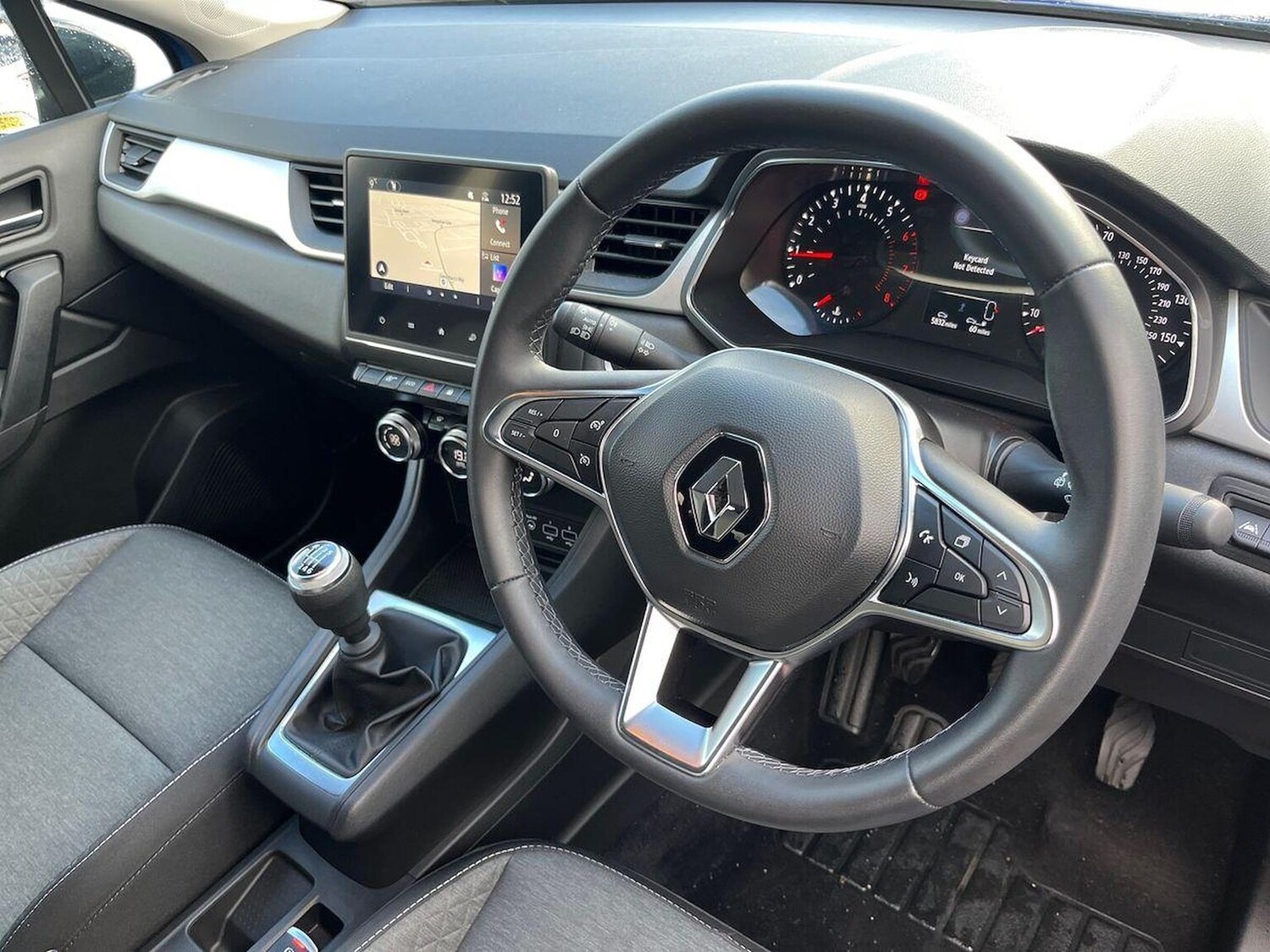 Used Renault Captur 2022 for sale - 77488364: Photo 16