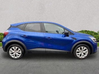 Used Renault Captur 2022 for sale - 77488364: Photo