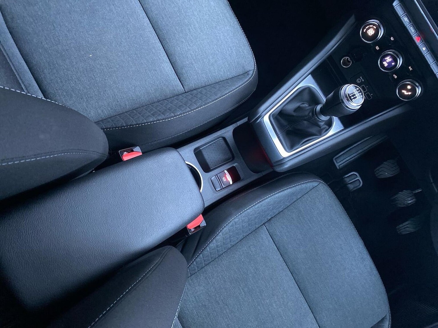 Used Renault Captur 2022 for sale - 76885055: Photo 13