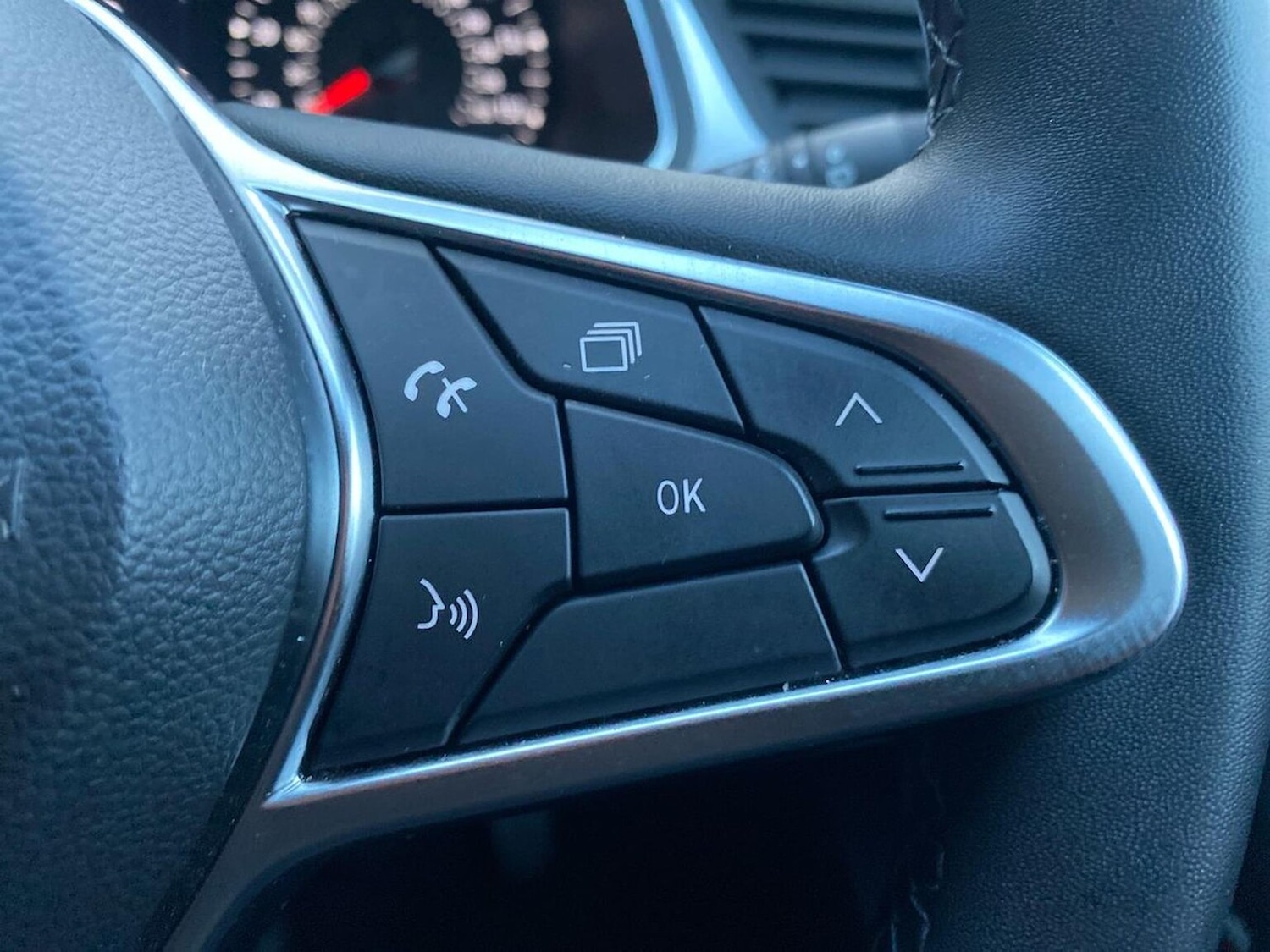 Used Renault Captur 2022 for sale - 76885055: Photo 26