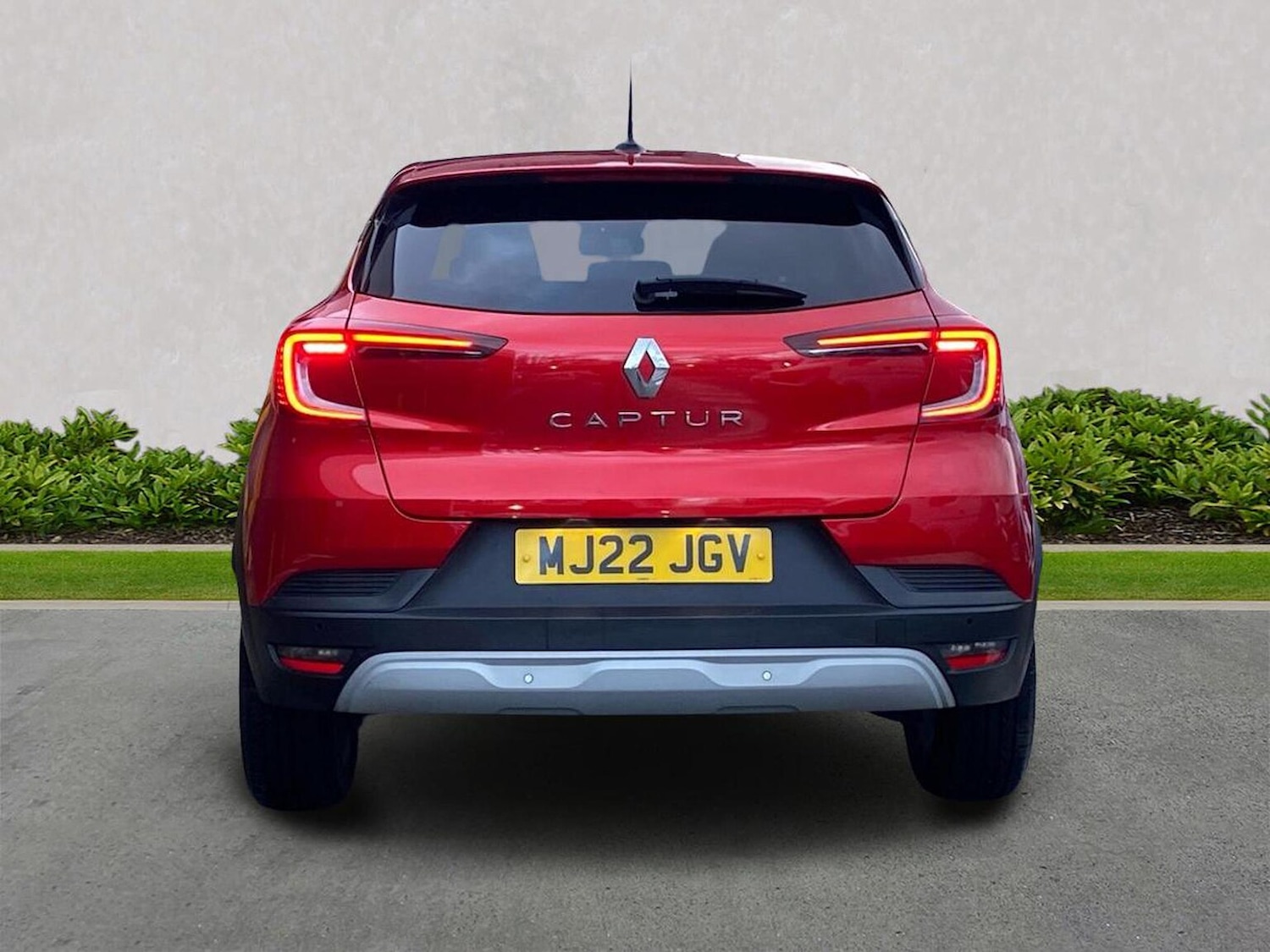 Used Renault Captur 2022 for sale - 76885055: Photo 4