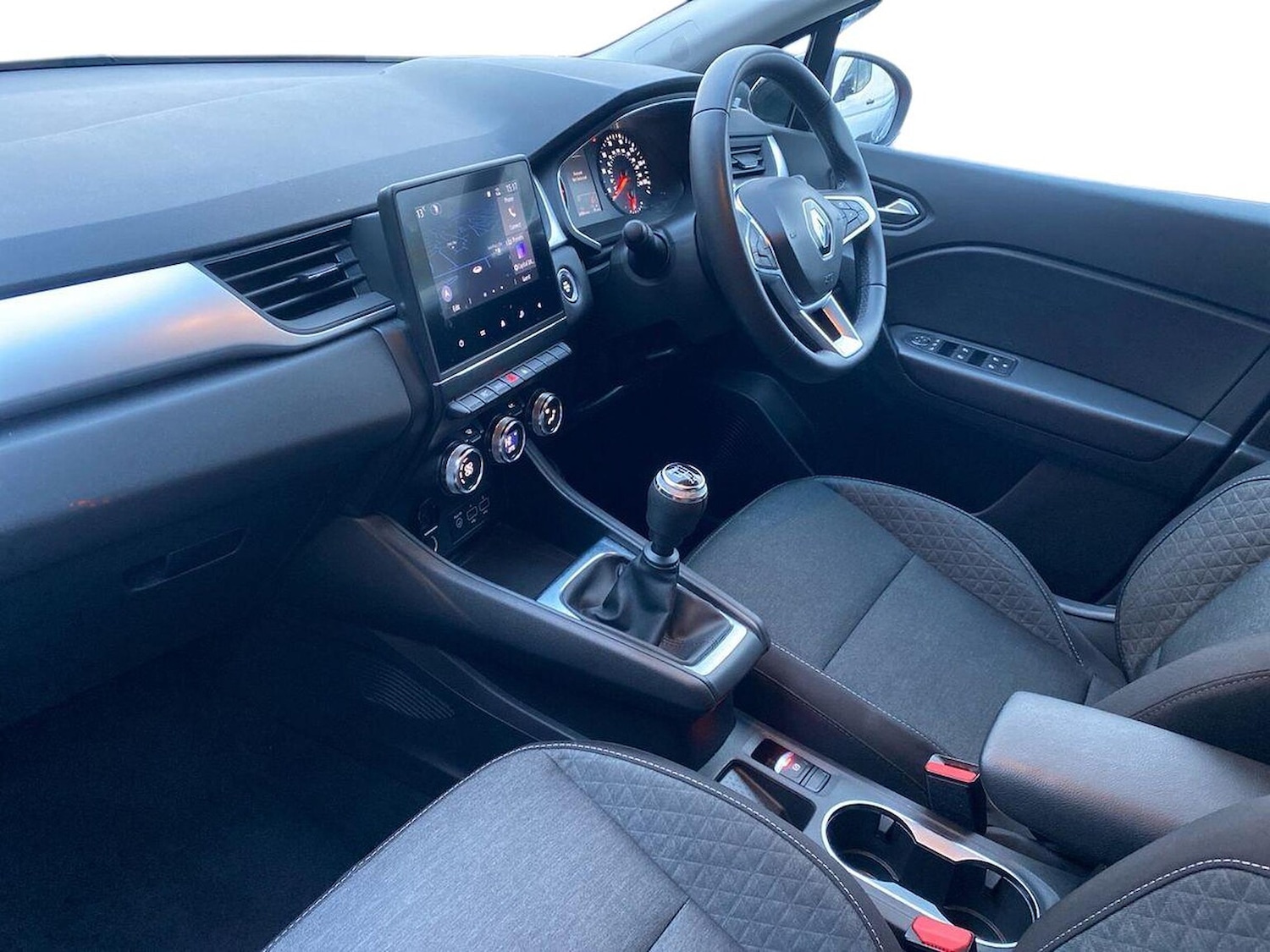 Used Renault Captur 2022 for sale - 76885055: Photo 7